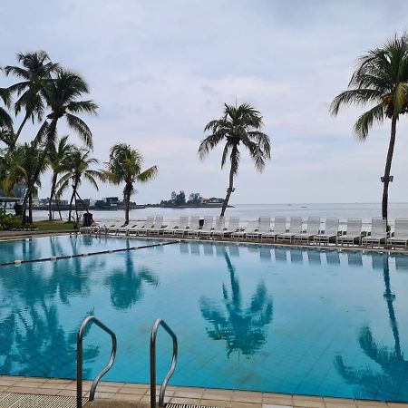 Appartement The Arena Tanjung Tuan Port Dickson Extérieur photo